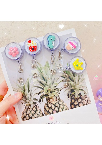 12 Sevimli Abs Kredi Kartı Tutucu Kadın Erkek Hemşire Öğrenci Geri Çekilebilir Makaralı Isimlik Kimlik Adı Otobüs Kartı Rozeti Tutucu Karikatür (Yurt Dışından) modelleri