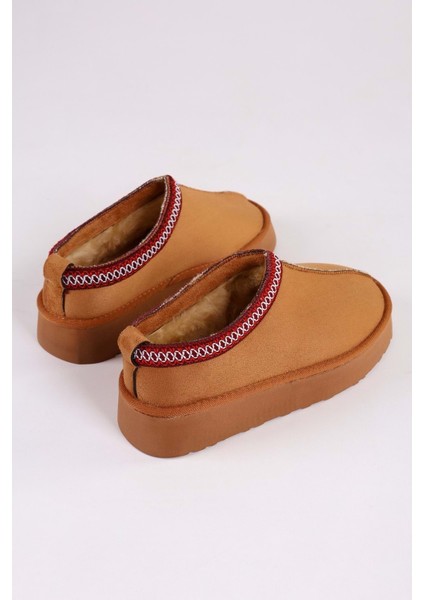 Kadın Uggps Taba Içi Tüylü Kısa Süet Düz Terlik modelleri