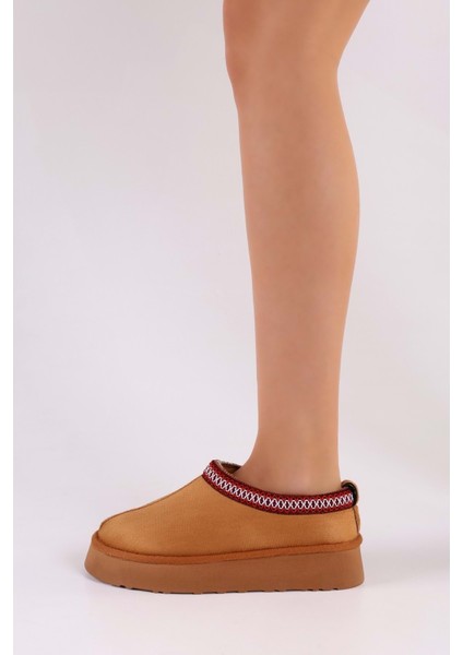 Kadın Uggps Taba Içi Tüylü Kısa Süet Düz Terlik indirimleri