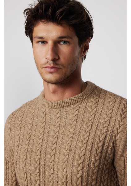 Bisiklet Yaka Saç Örgü Desenli Vizon Erkek Kazak fiyatları