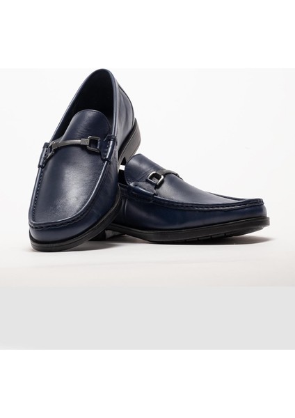 Toka Detaylı Bağcıksız Loafer Ayakkabı 466M1298 Lacivert fırsatları