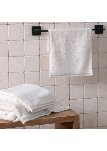 Afra Banyo Havlusu 85X150 cm Ekru