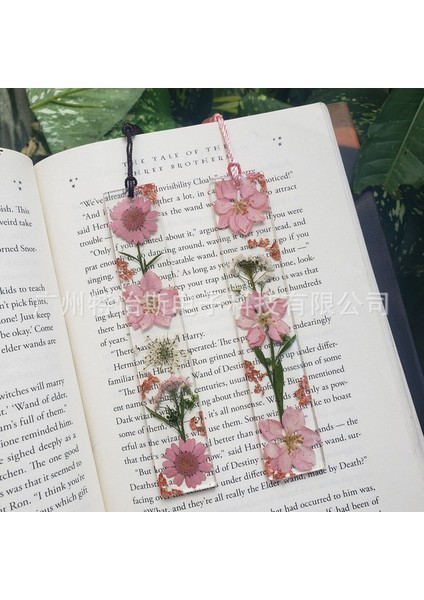 11 Yaratıcı Epoksi Yer Ayracı Okuma Kitap Ayracı Krizantem Kurutulmuş Çiçek Püskül Yer Ayracı Anneler Günü Hediyesi Öğretmen Reçine Yer Ayracı (Yurt Dışından)