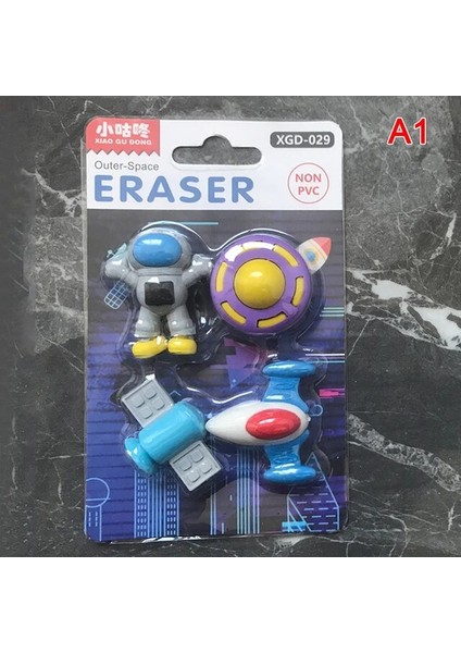 A1 4 Adet Alien Silgi Seti ile Tanışın Pvc Olmayan Mini Roket Astronot Kauçuk Silgiler (Yurt Dışından)