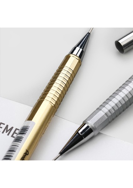Altın Japonya Pentel Mekanik Kurşun Kalemler P205 Öğrenci Etkinlik Kalem 0.5mm Düşük Yerçekimi Ofis Çizim Karikatürler Kırtasiye Okul Malzemeleri (Yurt Dışından) fırsatları