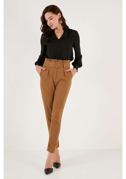 Yüksek Bel Cepli Kemerli Regular Fit Kumaş Pantolon Bayan Pantolon 611PL04