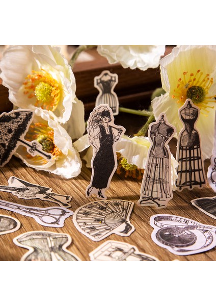 Bir Yoofun 60 Adet/grup Vintage Moda Giyinmiş Bayanlar Antika Koleksiyonları Retro Elbise Malzeme Kağıtları Dergisi Scrapbooking Planlayıcısı (Yurt Dışından)