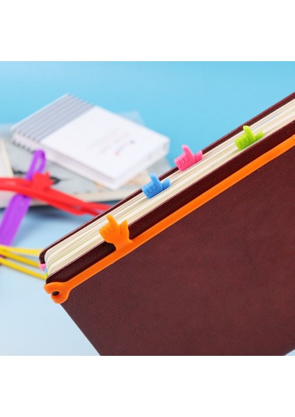 Kırmızı 2 Adet Esnek Yer Imi Öğrenme Kırtasiye Benzersiz Yaratıcı Silikon Parmak Işaret Geri Çekilebilir Yer Imi Esneklik Kitap Ayracı (Yurt Dışından) modelleri
