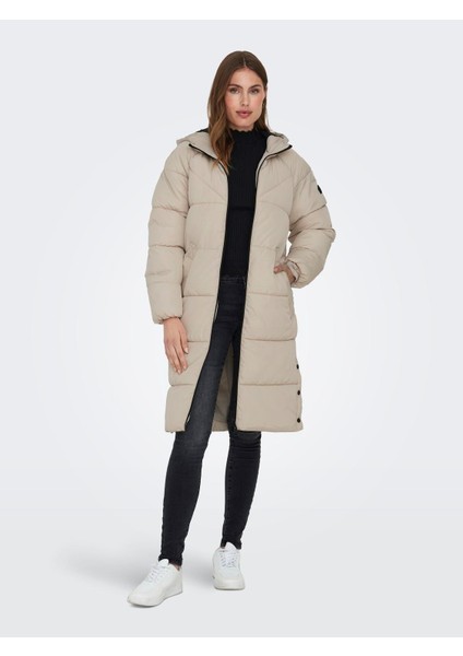 Oversize Kapüşonlu Midi Şişme Kaban - Kışlık - Sıcak ve Şık