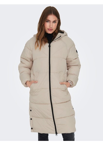 Oversize Kapüşonlu Midi Şişme Kaban - Kışlık - Sıcak ve Şık modelleri