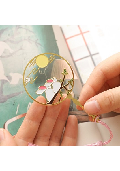 OSS24857SQ4 12 Stilleri Çin Tarzı Antika Fan Pirinç Imi Hayvanlar Panda Tavşan Serisi Sevimli Kolye Hediye ile Metal Kitap Klibi Oymak (Yurt Dışından) modelleri