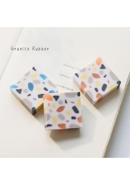 1 Pc Rastgele Renk Şarküteri 1 Pc Kalem Silgi Rastgele Renk Sevimli Küp Çocuklar Için Okul Ofis Malzemeleri Kırtasiye 71117 (Yurt Dışından) modelleri