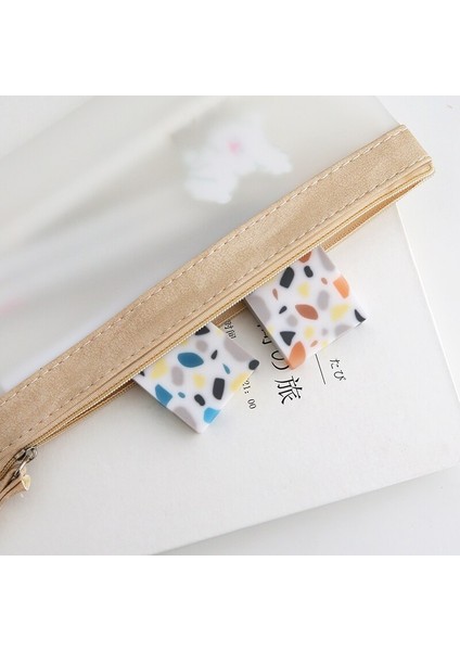 1 Pc Rastgele Renk Şarküteri 1 Pc Kalem Silgi Rastgele Renk Sevimli Küp Çocuklar Için Okul Ofis Malzemeleri Kırtasiye 71117 (Yurt Dışından) fırsatları