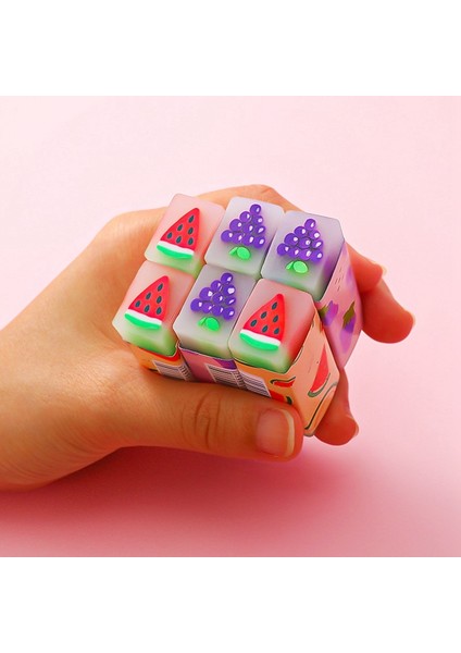 2 Adet Rastgele 2 Adet Yaratıcı Meyve Silgi Karikatür Sevimli Silgi Çocuk Hediye Okul Kırtasiye ve Ofis Malzemeleri (Yurt Dışından) modelleri