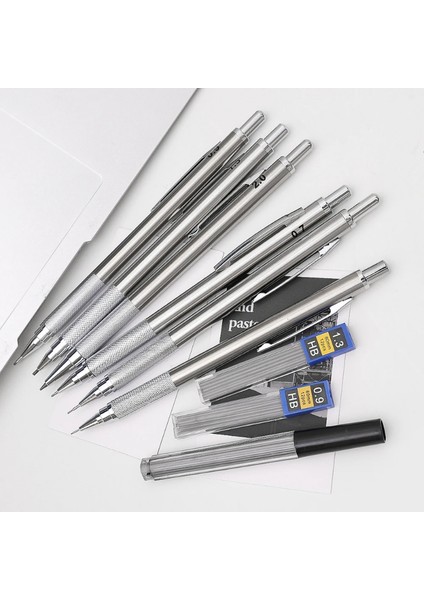 1 Adet 0.7mm Kalem Metal Mekanik Kurşun Kalem 0.3/0.5/0.7/0.9/1.3/2.0mm Çizim Otomatik Hb Kalem Seti Talepleri ile Ofis Okul Yazma Sanat Malzemeleri (Yurt Dışından)
