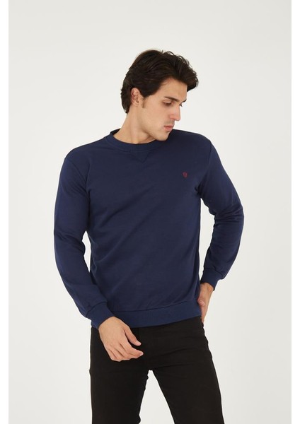 Bisiklet Yaka Ön Detaylı Basic Sweatshirt