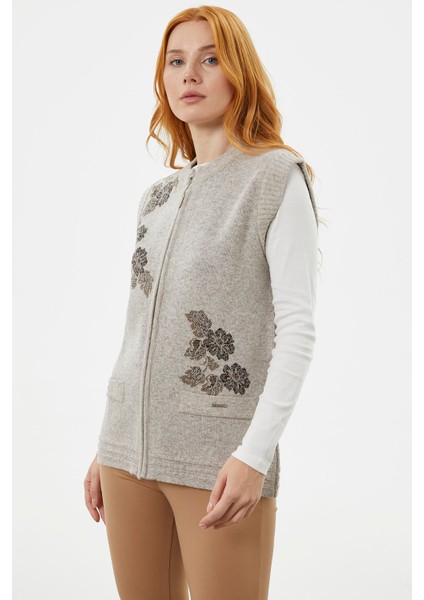 Fermuarlı Çiçek Motifli Triko Yelek - Vizon modelleri