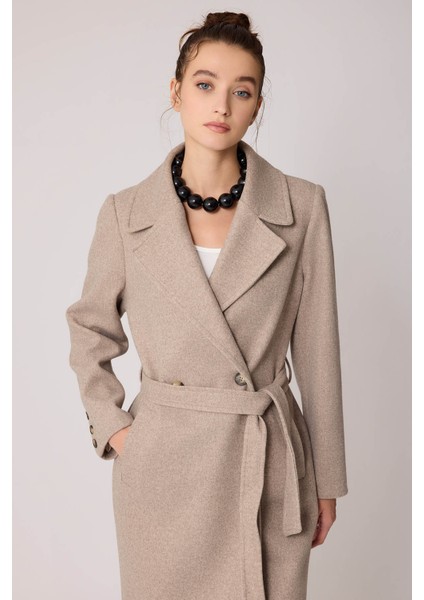 Önden Düğmeli Beli Kuşaklı Uzun Kaşe Kaban modelleri