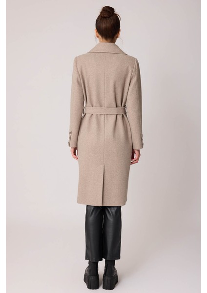 Önden Düğmeli Beli Kuşaklı Uzun Kaşe Kaban indirimleri