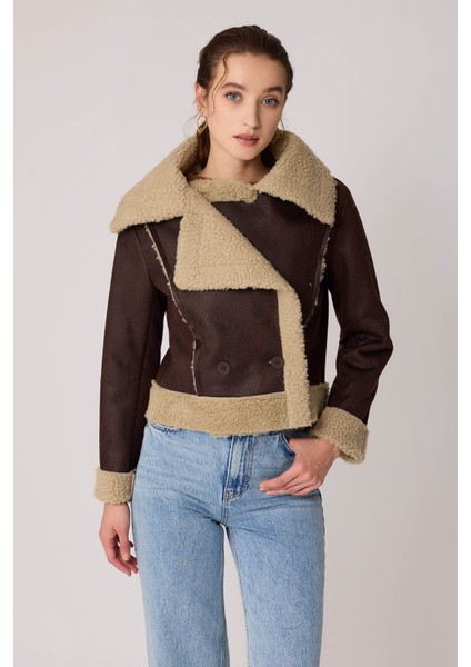 Önü Düğmeli Kürklü Crop Biker Ceket modelleri