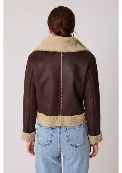 Önü Düğmeli Kürklü Crop Biker Ceket indirimleri