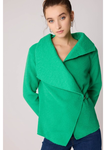 Aksesuar Bağlamalı Asimetrik Kesim Ceket fırsatları