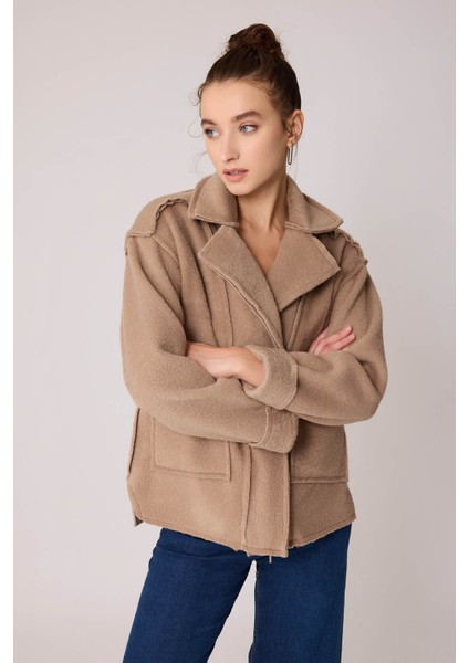 Çift Cep Fermuarlı Ters Dikiş Ceket fiyatları