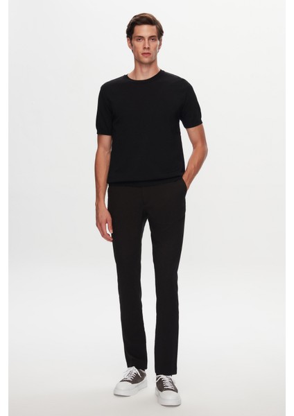 Slim Fit Siyah Düz Örgü T-Shirt 1EF060638904M fırsatları