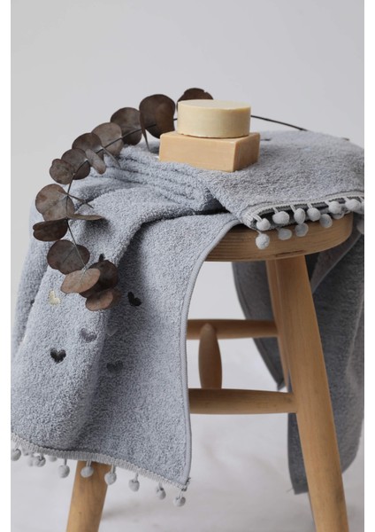 Yoncagül Ponponlu 2li El Yüz Havlusu 50x90 - Gri