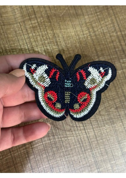 6x9 cm Ütü Ile Yapışan Nakış Işleme Kelebek Arma Yama Dikiş Hobi Aksesuarı