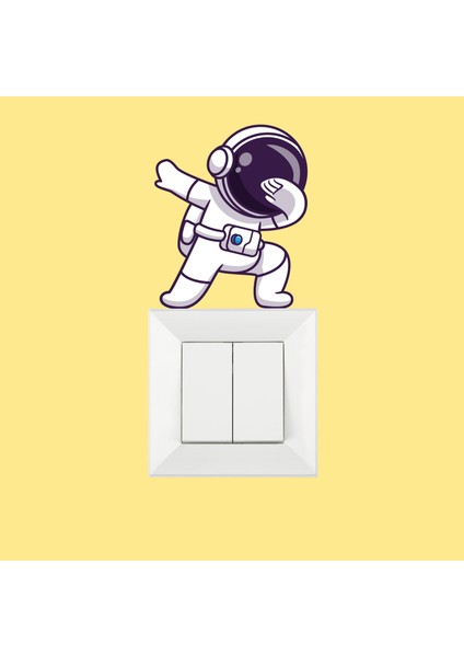 Astronot Görselli Priz Sticker - Armatür Çerçeve Süsü