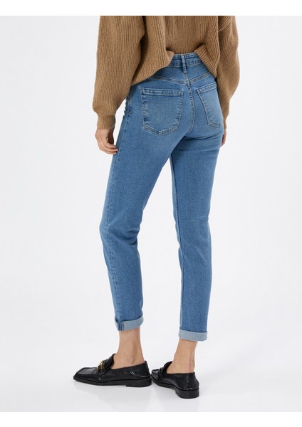 Yüksek Bel Kot Pantolon Hafif Daralan Paça - Eve Slim Jeans fırsatları