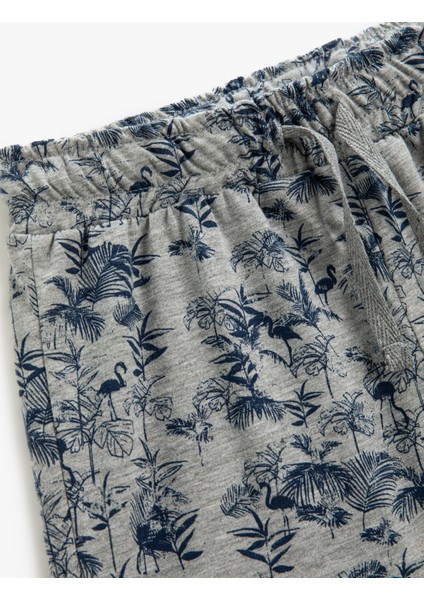 Çiçek Baskılı Şort Beli Bağlamalı modelleri