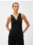Düğüm Detaylı Atlet V Yaka Kolsuz 3