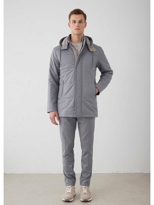 Gri Renk Fermuarlı Kapüşonlu Mont