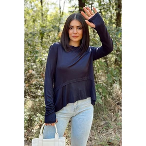 New Laviva Kadın Laci Elleri Eldiven Detaylı, Asimetrik Kesim, Bisiklet Yaka, Eteği Pliseli, Salaş Spor Bluz