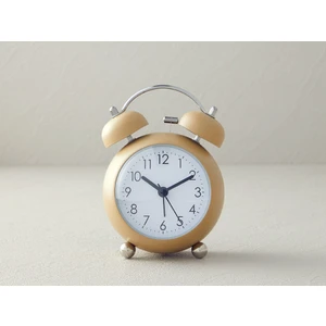 English Home Chelsy Metal Masa Saati 9 x 6.4 x 12,8  cm  Bej