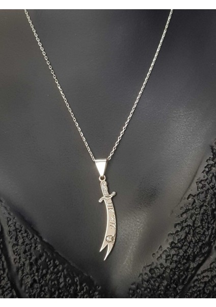 3 cm Uzunluk Zülfikar Kılıcı Hz. Ali Silüeti V Yazılı 925 Ayar Gümüş Sevgiliye,anneye,arkadaşa Kolye