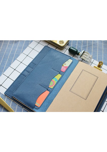 Balmumu Küçük Yeşil Fromthenon Litchi Tahıl Deri Gezginler Dizüstü Kart Çantası Saklama Çantası Midori Gezgin Dizüstü Bilgisayarı Iş Hediye Kırtasiye (Yurt Dışından) fırsatları