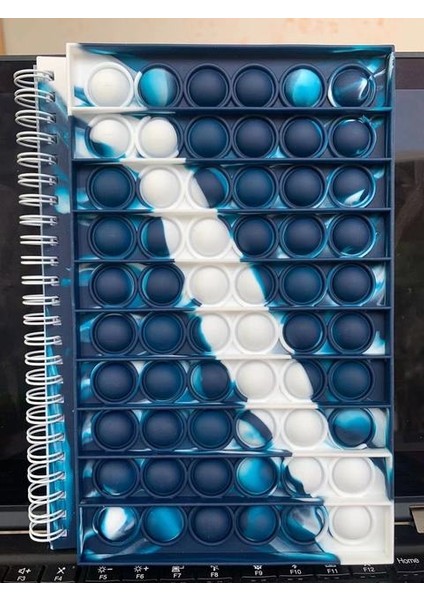 Gösterisi Olarak 14.5 21 cm Yeni Pop Itme Kabarcık Fidget Oyuncaklar Kalem Kutusu ve Dizüstü Çocuk Stres Giderici Sıkma Oyuncak Antistres Yumuşak Squishy Çocuk Oyuncak (Yurt Dışından)
