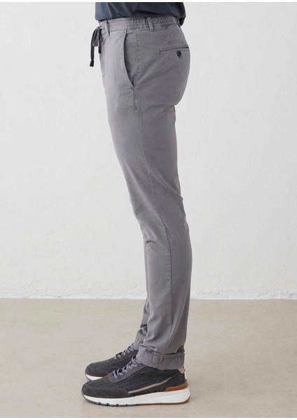Gri Renk Esnek Belli Kordonlu Chino Pantolon