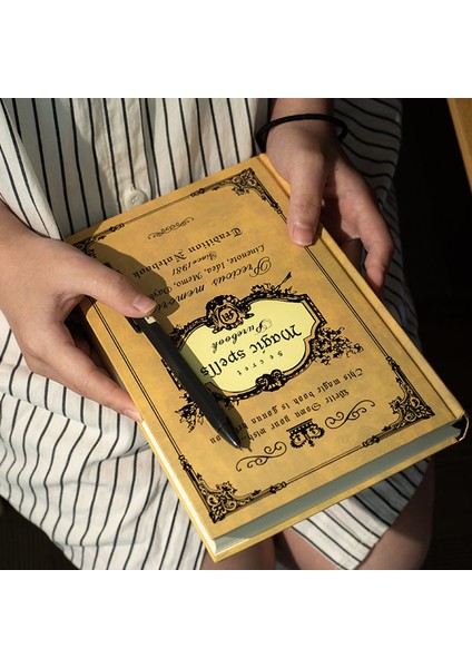 D A5 Sert Kapak Retro Süper Kalın A5 Günlüğü Avrupa Tarzı Dizüstü Öğrenci Kırtasiye Ofis Dizüstü Eskiz Defteri (Yurt Dışından) indirimleri