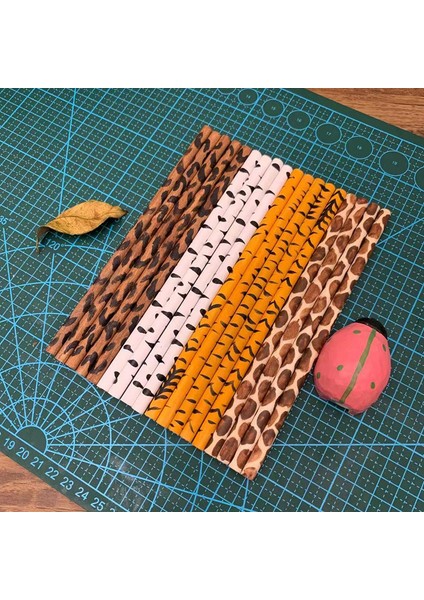 Zürafa 5 Pc El-Boyalı Hayvan Desen Günlük Kalem Yuvarlak Hb Öğrenci Çocuk Kaligrafi Kalemi Kaplan Derisi Zürafa Leopar Zebra Desen (Yurt Dışından)