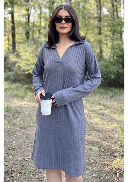 Kadın Koyu Gri Polo Yaka, Kendinden Desenli, Basic Kalıp, Uzun Kollu Midi Triko Elbise