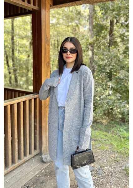 Kadın Gri Uzun Kol Dokulu Kumaş Lazer Kesim Çift Cep Uzun Ceket Hırka - Tesettüre Uygun indirimleri