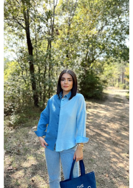 Kadın Mavi Muslin Kumaş, Çift Bloklu, Eteği Oval, Uzun Kol, Regular Kesim Gömlek modelleri