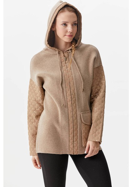 Kapüşonlu Kapitone Detaylı Triko Ceket - Sütlü Kahve fiyatları