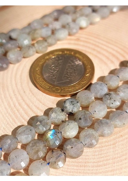 Labradorit Taşı Yassı Faset Kesim Yarım Dizi 6X4MM (18CM Uzunluğundadır)