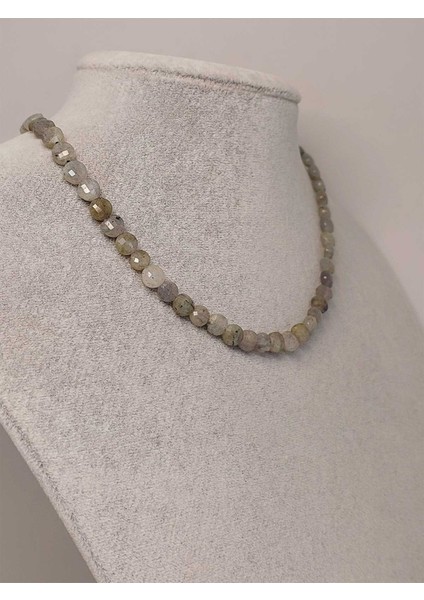 Labradorit Taşı Yassı Faset Kesim Kolye 6X4MM (Sabit Klipsli) fiyatları