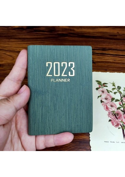 Stil 2 A7 2023 A7 Mini Dizüstü 365 Gün Taşınabilir Cep Not Defteri Günlük Haftalık Gündem Planlayıcısı Defterler Kırtasiye Ofis Okul Malzemeleri (Yurt Dışından)